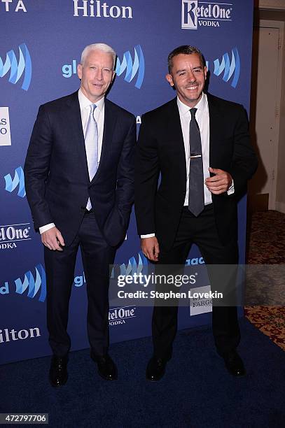 Anderson Cooper and Benjamin Maisani attend the 26th Annual GLAAD Media Awards In New York on May 9, 2015 in New York City.