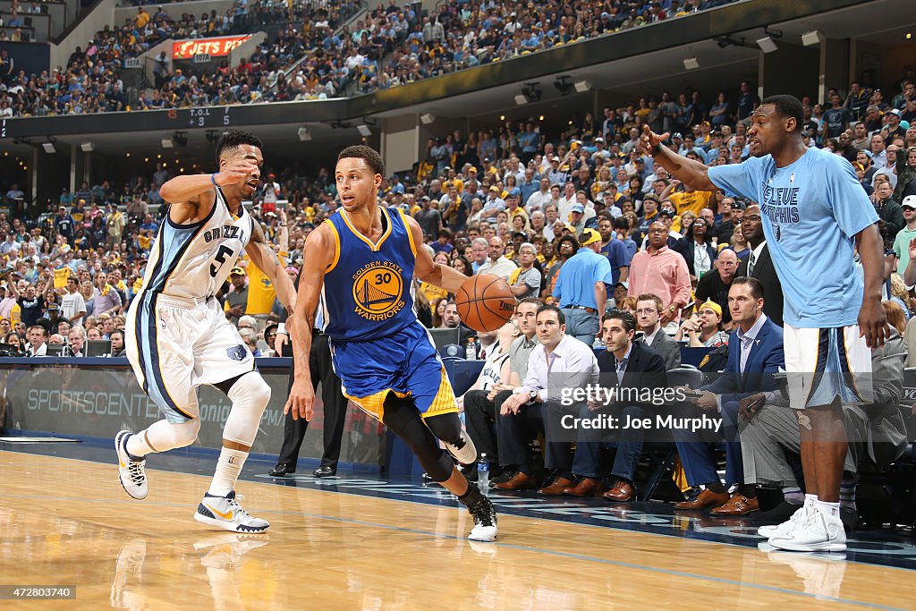 Golden State Warriors v Memphis Grizzlies - Game Three