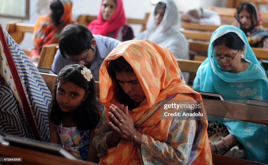 Special prayers for the victims of army helicopter crash in Pakistan