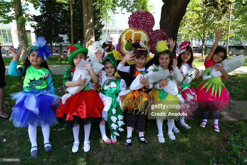 Baku celebrates Flower Festival