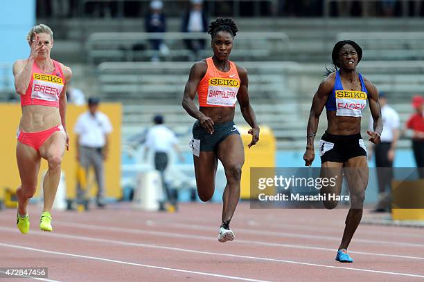 Tianna Bartoletta and Simone Facey compete in the 100m during the Seiko Golden Grand Prix Tokyo 2015 at Todoroki Stadium on May 10, 2015 in Kawasaki,...
