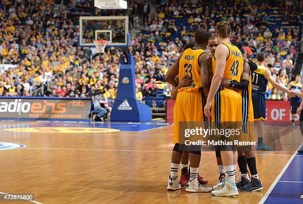 Jamel McLean, Alex King and Leon Radosevic of ALBA Berlin during the game between Alba Berlin and EWE Baskets Oldenburg on may 10, 2015 in Berlin,...