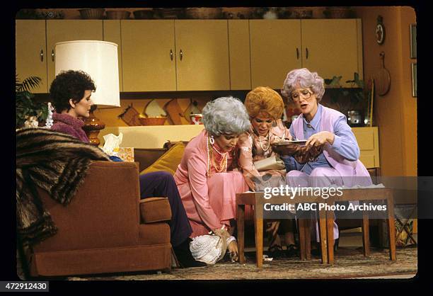 Show Coverage - Shoot Date: January 8, 1982. L-R: MARYEDITH BURRELL;MELANIE CHARTOFF;VALERIE HARPER;BRANDIS KEMP