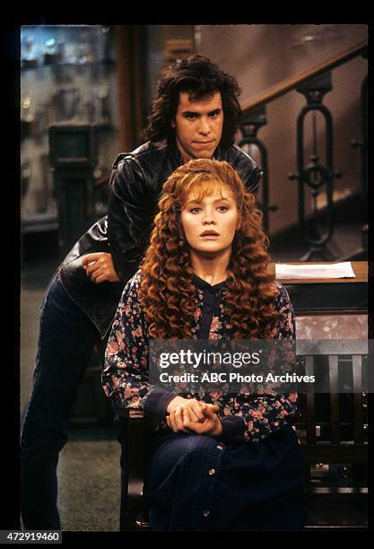 Viki & Eric & Simone & Alex" - Airdate: October 4, 1989. KHRYSTYNE HAJE;BRIAN ROBBINS