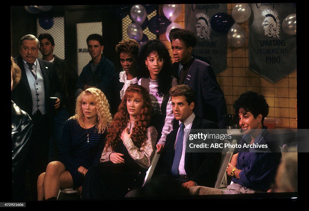 FOREGROUND (L-R): LARA PIPER;KHRYSTYNE HAJE;TONY O'DELL;EXTRA
BACKGROUND (L-R): WILLIAM G. SCHILLING;EXTRAS;ROBIN GIVENS;KIMBERLY RUSSELL;DE'VOREAUX WHITE