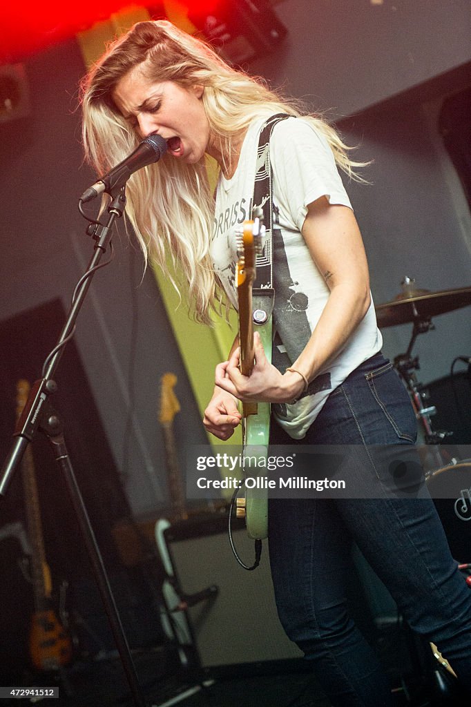 Bully And Wave Kid Perform At O2 Academy In Leicester