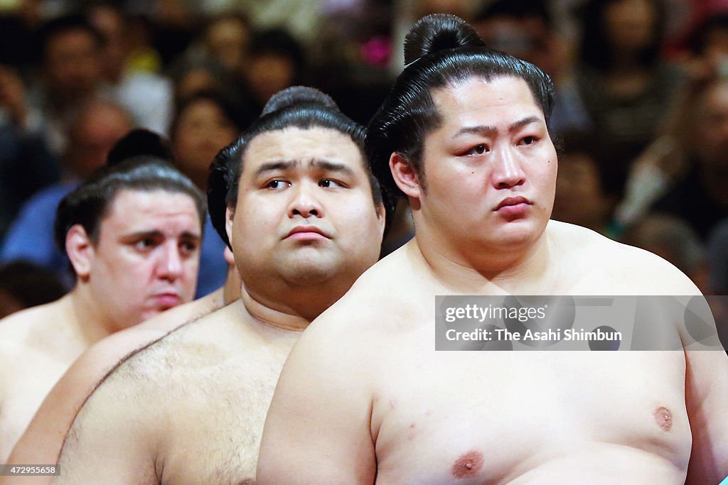 Grand Sumo Summer Tournament - Day 1