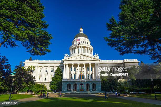 california state capitol building, wide angle with trees - california capitol stock pictures, royalty-free photos & images