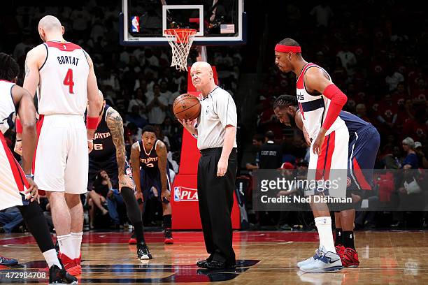 Referee Joe Crawford gets ready to toss the jumpball between the Washington Wizards and Atlanta Hawks in Game Three of the Eastern Conference...