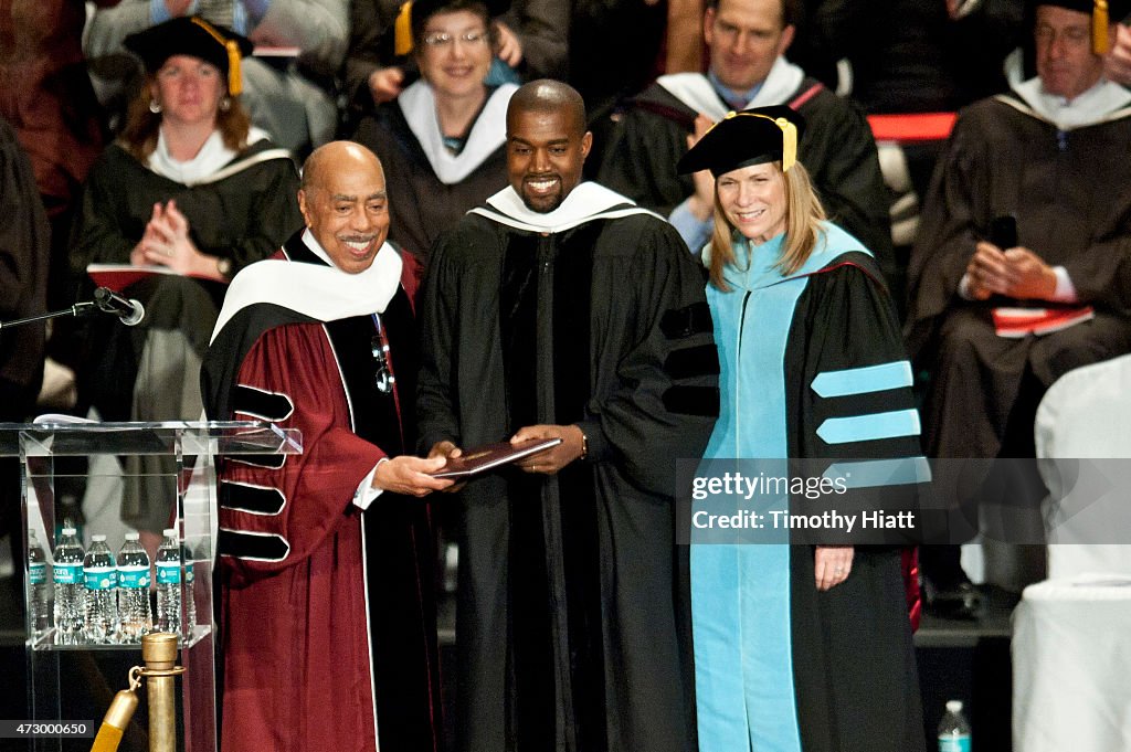 2015 School Of Art Institute Of Chicago Commencement Ceremony