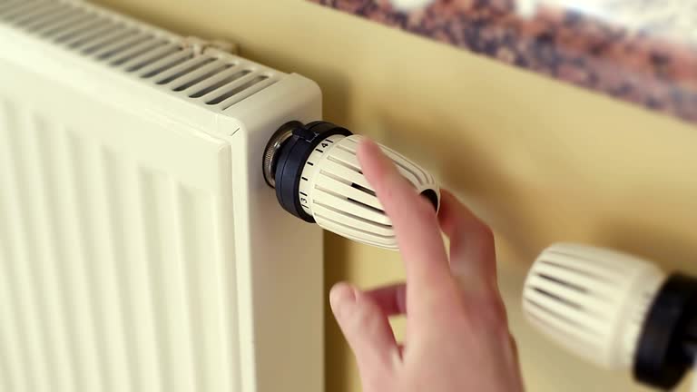 Turn Radiator Radiator Valves Videos and HD Footage - Getty Images