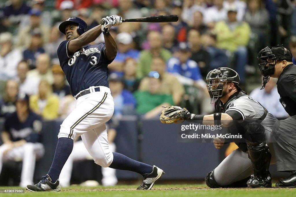 Chicago White Sox v Milwaukee Brewers