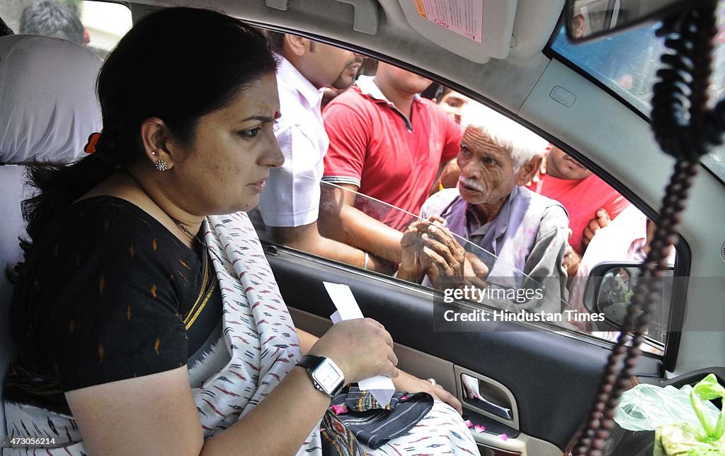 HRD Minister Smriti Irani In Rahul Gandhi's Parliamentary Constituency Amethi