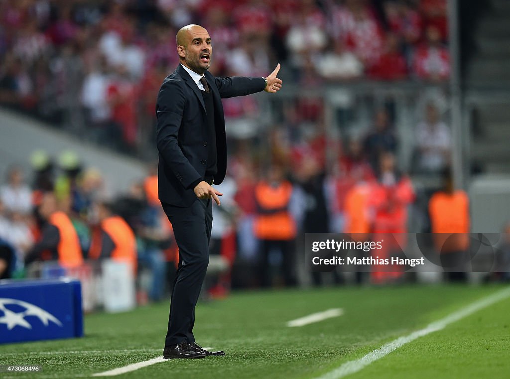 FC Bayern Muenchen v FC Barcelona  - UEFA Champions League Semi Final