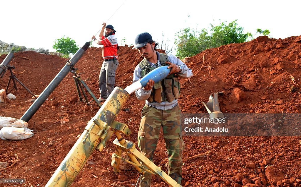 Fatah forces clash with Assad regime forces near Idlib