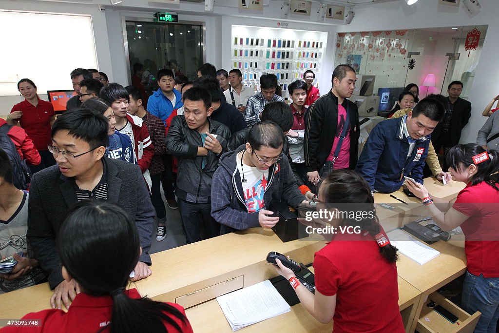 Xiaomi Note Top-of-the-line Version Offline Sales In Zhengzhou