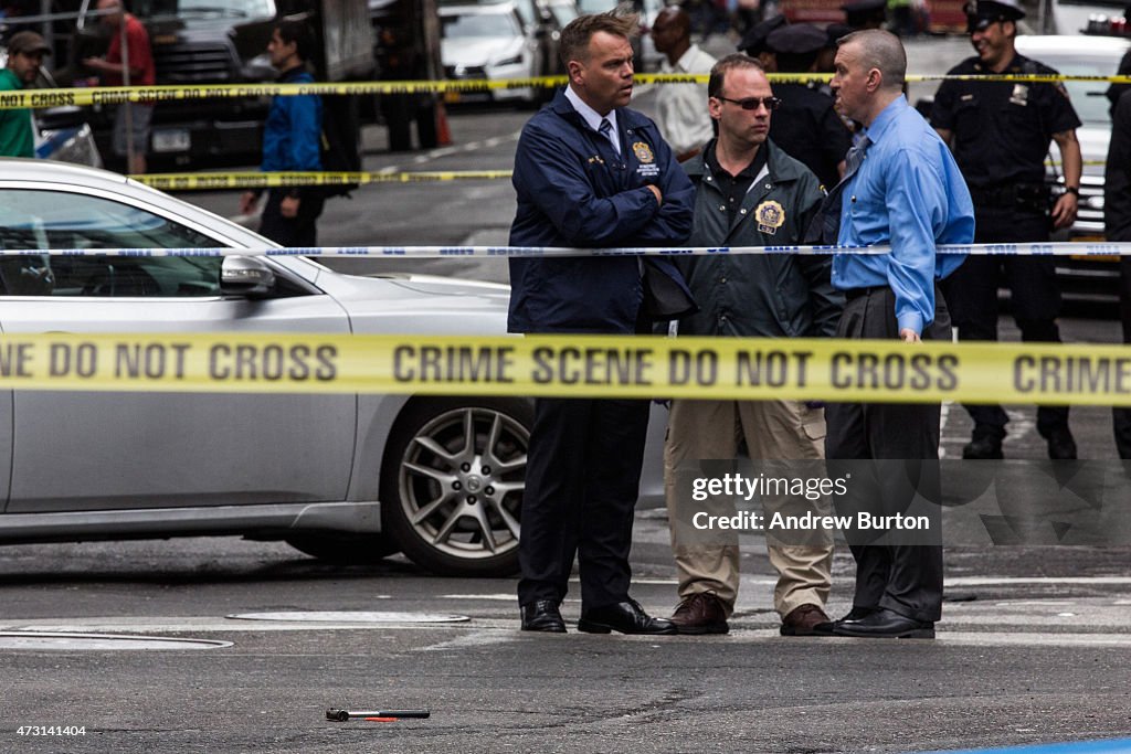 NYPD Officer Shoot And Apprehend Hammer Attacker In Midtown Manhattan