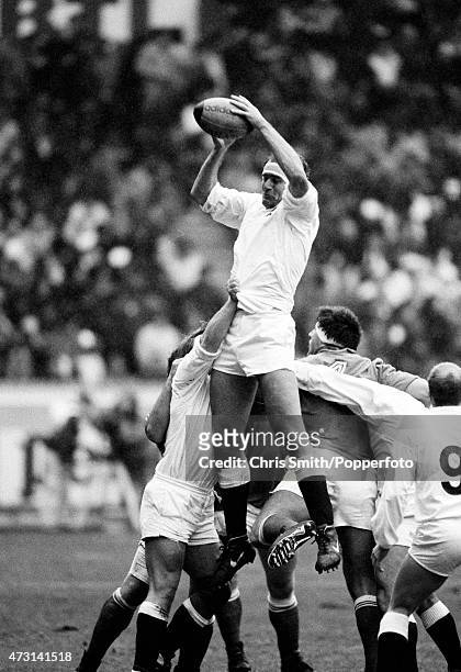 England forward Paul Ackford catches the ball in a lineout during the Five Nations Championship rugby union match between France and England at the...