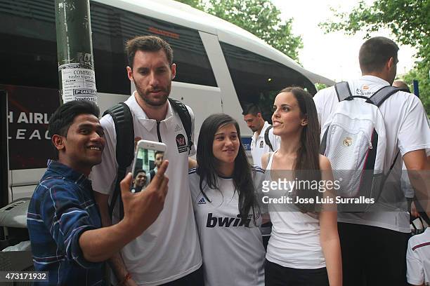 Rudy Fernandez of Real Madrid poses for a picture during Real Madrid's arrival to Turkish Airlines Euroleague Final Four Madrid 2015 at Hotel NH...