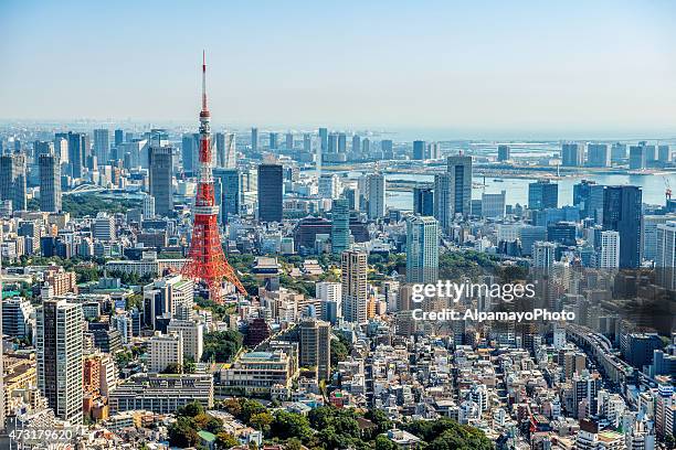 tokyo skyline - minato wijk stockfoto's en -beelden
