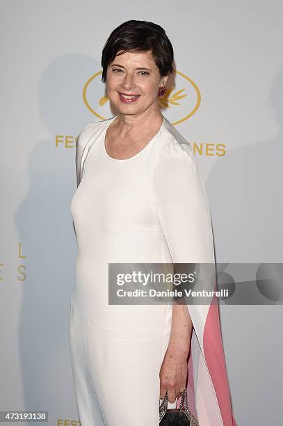 Isabella Rossellini attends the opening ceremony dinner during the 68th annual Cannes Film Festival on May 13, 2015 in Cannes, France.