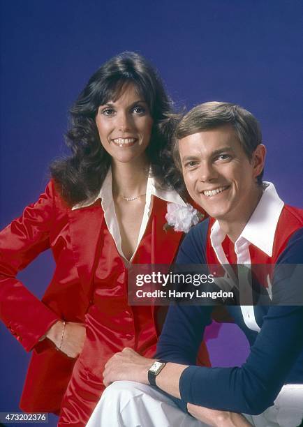 Singers Carpenters poses for a portrait in 1977 in Los Angeles, California.