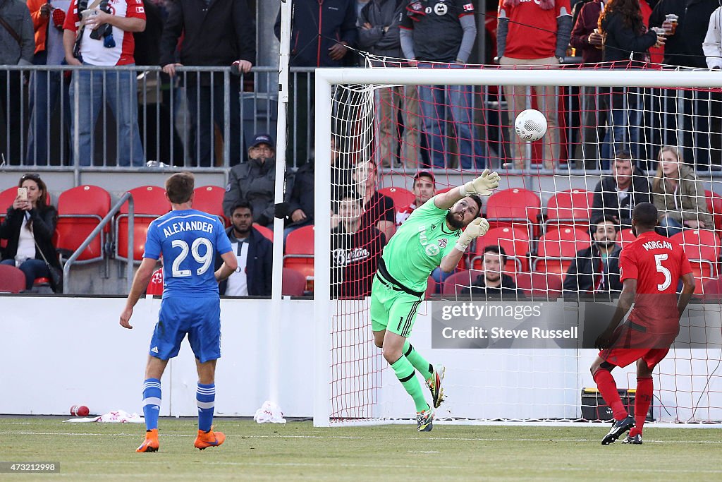 Toronto FC plays Montreal Impact in the Semi-Final of the Amway Canadian Championship