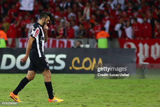 Jesus Datolo of Atletico-MG regrets after losing for Internacional the match as part of Copa Bridgestone Libertadores 2015 round of 16, at Estadio...