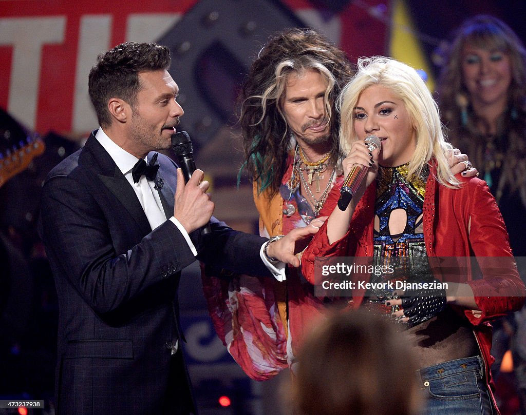 "American Idol" XIV Grand Finale - Show