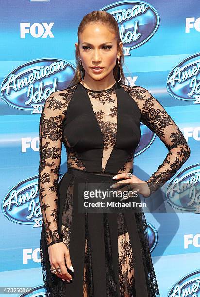 Jennifer Lopez arrives at "American Idol" XIV grand finale held at Dolby Theatre on May 13, 2015 in Hollywood, California.