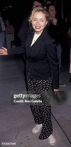 Nina Siemaszko attends the premiere of "Twenty Bucks" on October 20, 1993 at Mann Criterion Theater in Santa Monica, California.