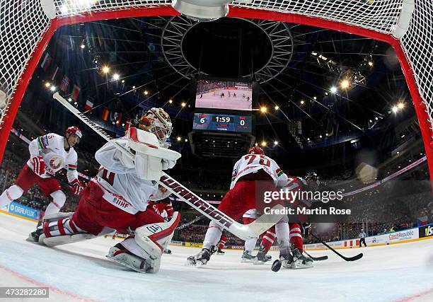 Tyler Seguin of Canada is scoring the 4th goal over Kevin Lalande, goalkeeper of Belarus during the IIHF World Championship quarter final match...