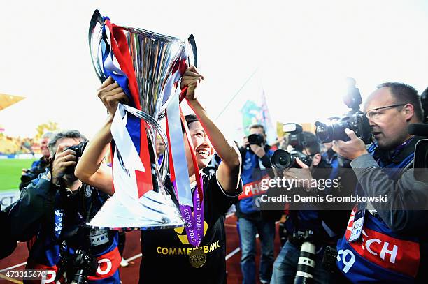 Kozue Ando of 1. FFC Frankfurt celebrates with the trophy after the UEFA Women's Champions League Final between 1. FFC Frankfurt and Paris St....