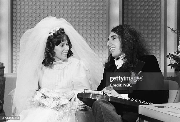Pictured: Co-host Ed McMahon, Victoria May "Miss Vicki" Budinger, Tiny Tim on December 17 1969 --
