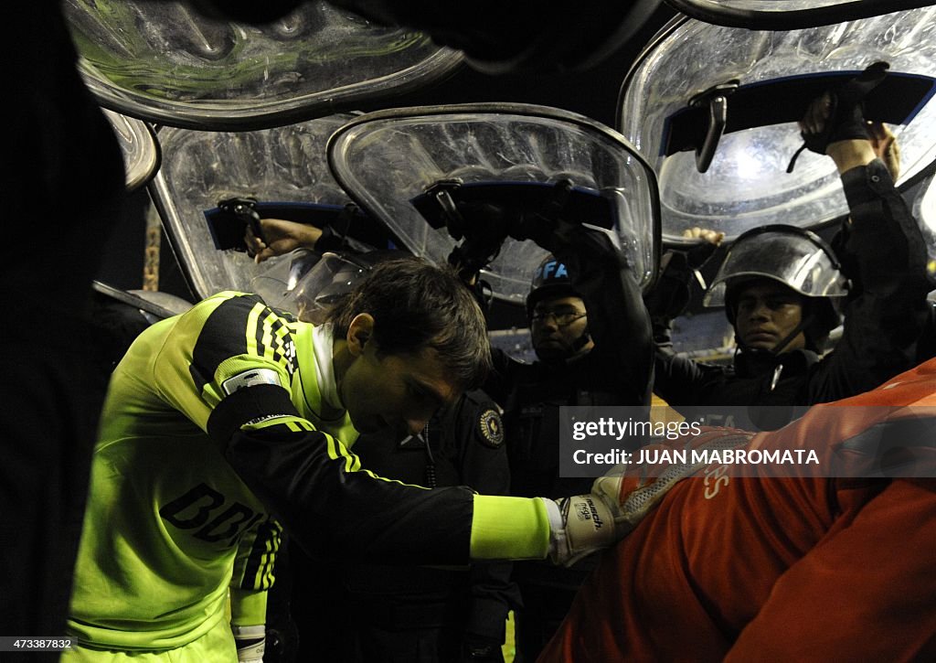 FBL-LIBERTADORES-BOCA-RIVERPLATE