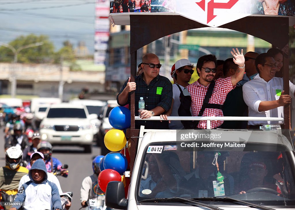 Manny Pacquiao Arrives Back To His Hometown After Mayweather Clash