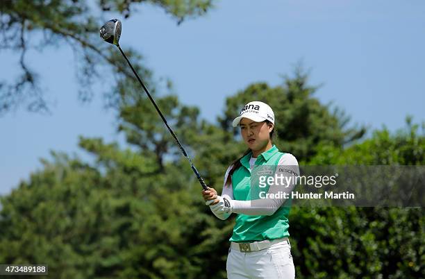 Minjee Lee of Australia takes aim before hitting her tee shot on the ninth hole during the second round of the Kingsmill Championship presented by...