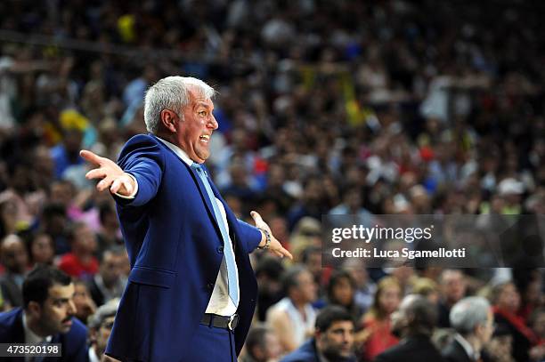 Zeljko Obradovic, Head Coach of Fenerbahce Ulker Istanbul in action during the Turkish Airlines Euroleague Final Four Madrid 2015 Semifinal A game...