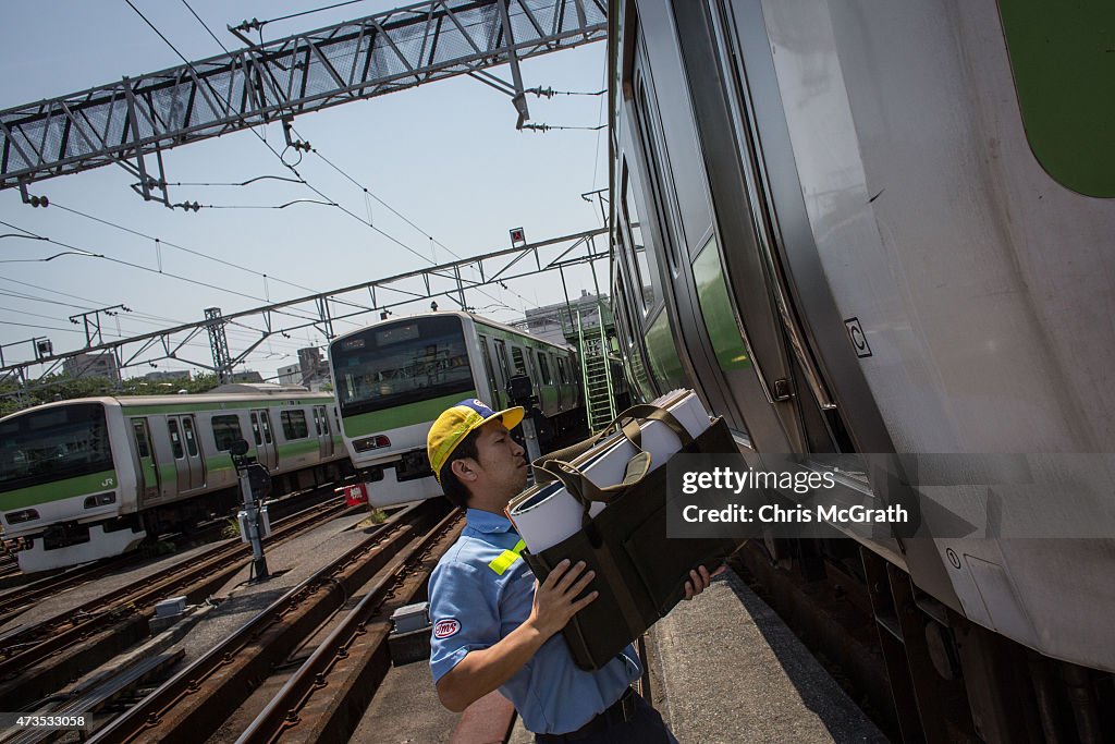 Train Advertising Remains Popular Despite High-tech Alternatives In Tokyo