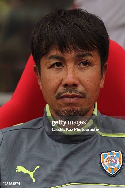 Shimizu S-Pulse head coach Katsumi Oenoki looks on prior to the J.League match between Shimizu S-Pulse and Yokohama F.Marinos at IAI Stadium...