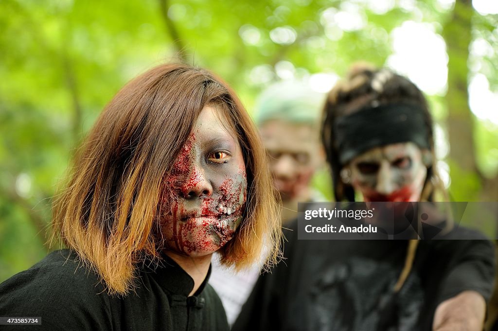 'Zombie Walk' in Tokyo