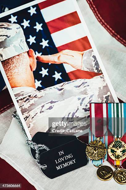 us memorial day. veterans day. military memorial with soldier. medals - us military emblems stock pictures, royalty-free photos & images