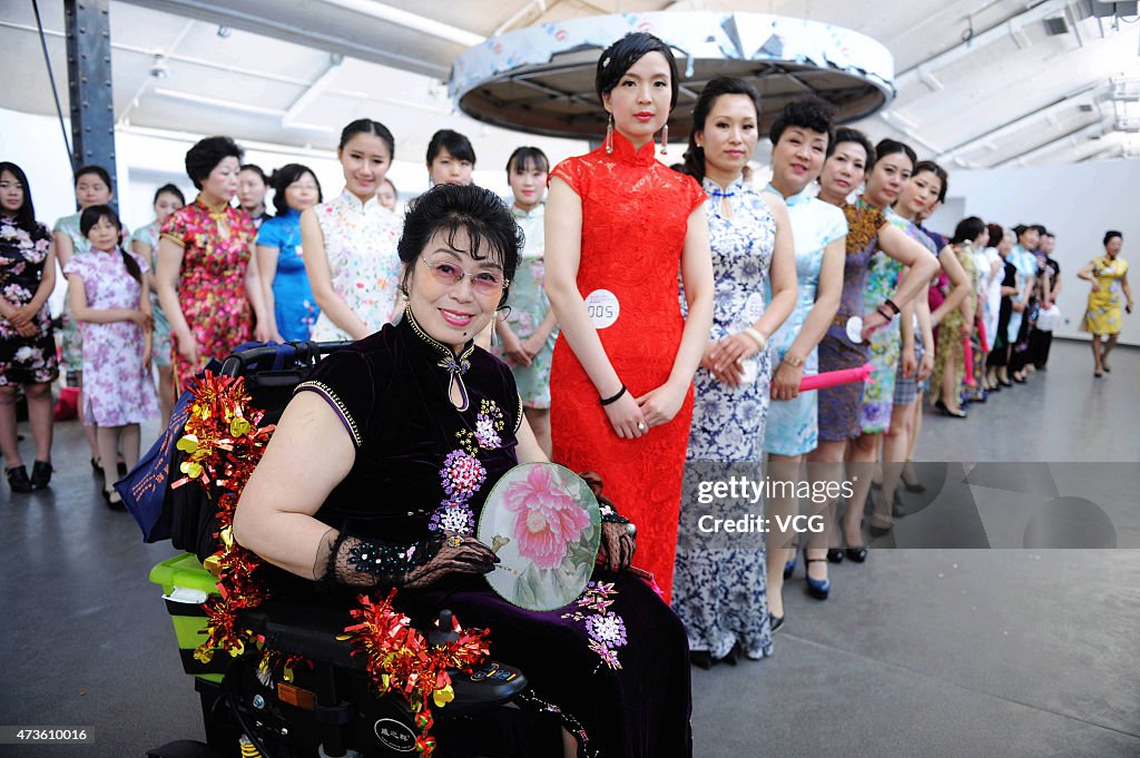 Qingdao Creates World Guinness Record Of Largest Number People Wearing Cheongsam