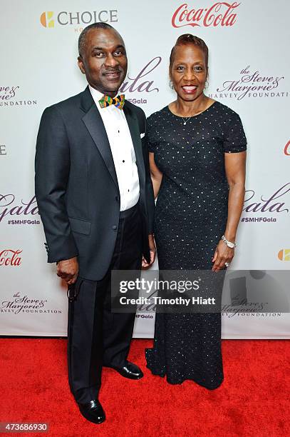 Alex B. Cummings and wife Teresa Cummings attend the Steve & Marjorie Harvey Foundation Gala on May 16, 2015 in Chicago, Illinois.