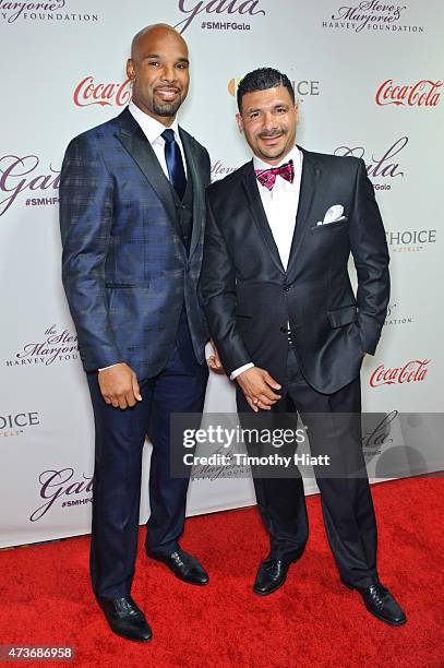 Matt Forte and Steve Perry attend the Steve & Marjorie Harvey Foundation Gala on May 16, 2015 in Chicago, Illinois.