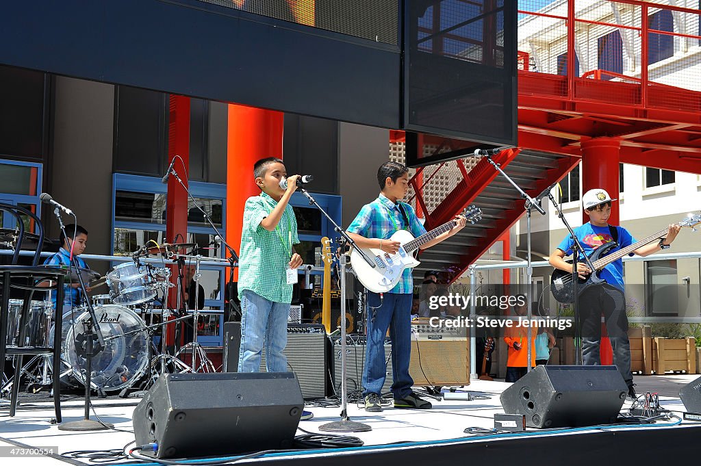 Little Kids Rock Family Jam, Honoring Chad Smith At Facebook HQ