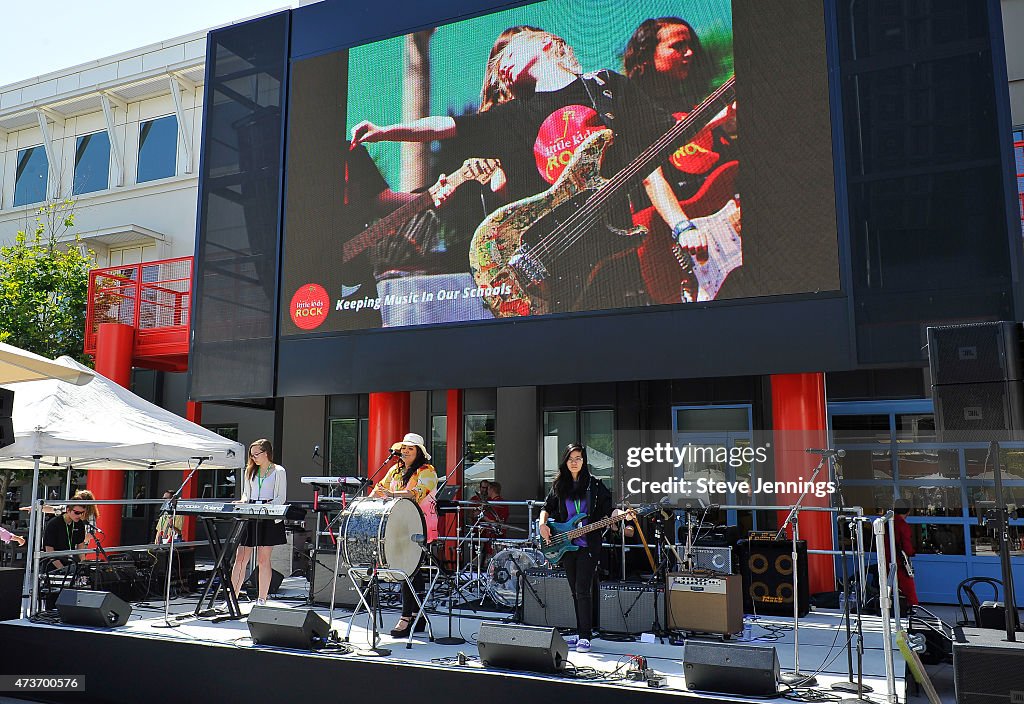 Little Kids Rock Family Jam, Honoring Chad Smith At Facebook HQ