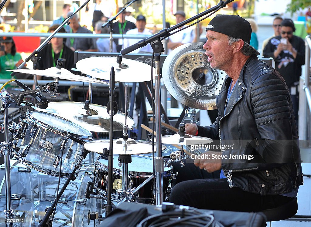 Little Kids Rock Family Jam, Honoring Chad Smith At Facebook HQ