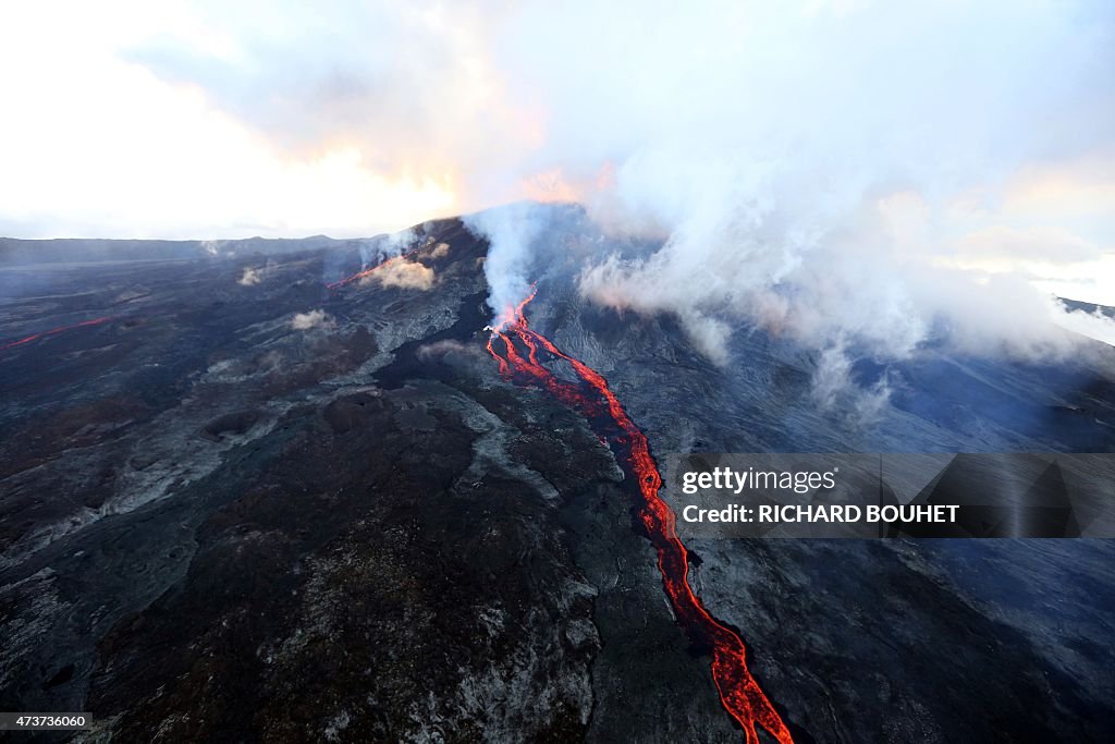 FRANCE-OVERSEAS-REUNION-VOLCANO