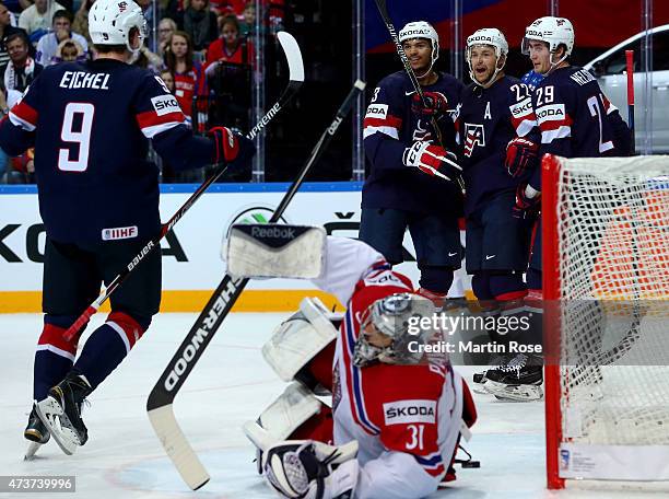 Trevor Lewis of USA celebrate with his team mates after scoring the 2nd goal during the IIHF World Championship bronze medal match between Crech...